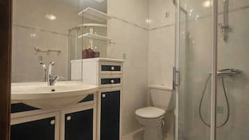 Shower, hair dryer