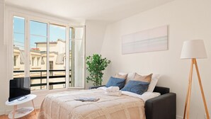 City-lejlighed - 1 queensize-seng med sovesofa - ikke-ryger - udsigt til gårdsplads