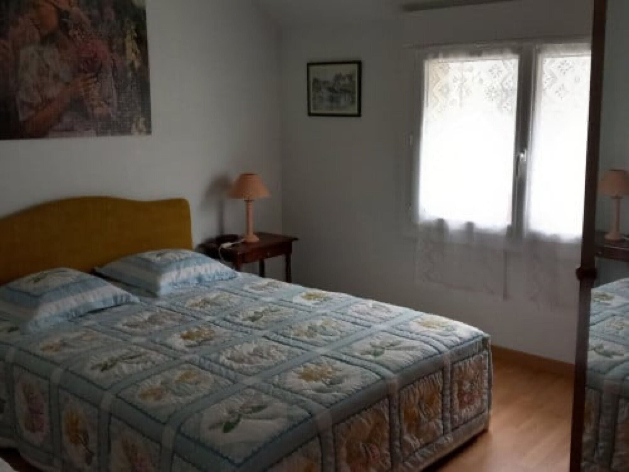 2 quartos, ferros/tábuas de passar roupa, Wi-Fi