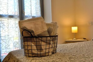WiFi, bed sheets - Vrbo Property (Casale Monferrato)