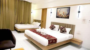 Super Deluxe Room | Desk, laptop workspace, free WiFi