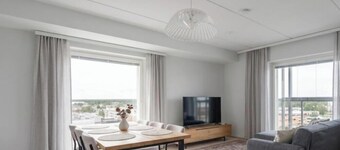 New 2BR Apt with Sauna & Stunning Views