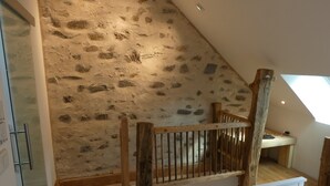 1 chambre, fer et planche à repasser, Wi-Fi, literie fournie