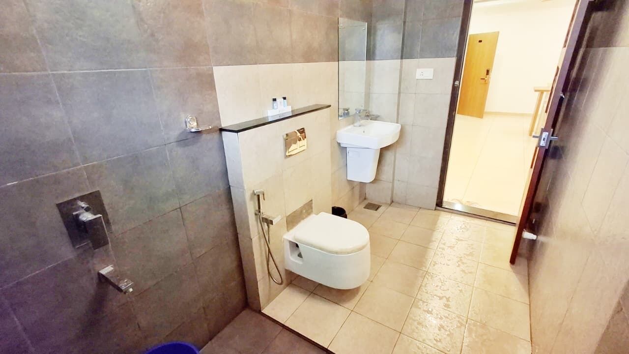 Suite | Bathroom