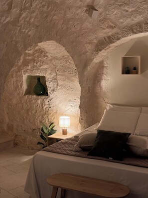 WiFi, bed sheets - Vrbo Property (Coreggia)
