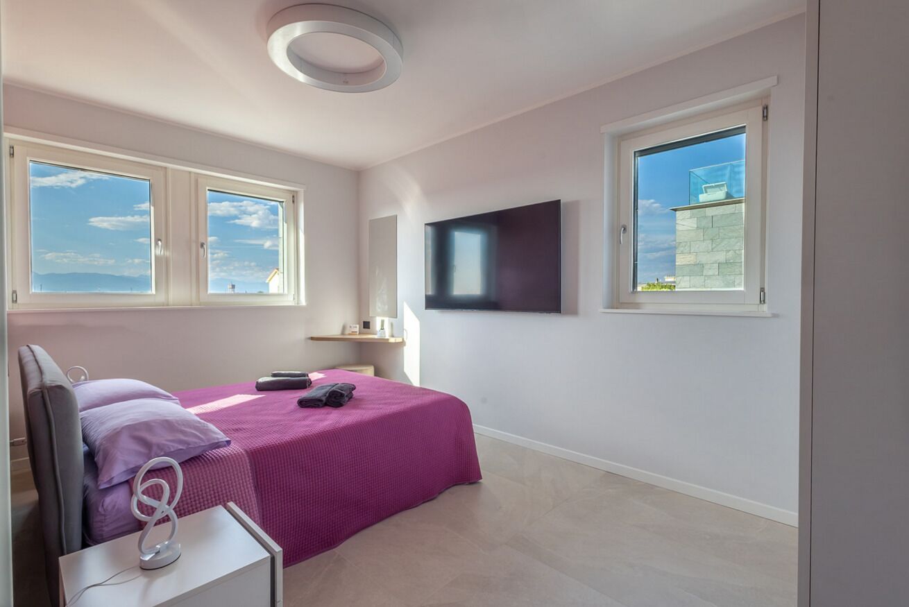 3 camere, ferro/asse da stiro