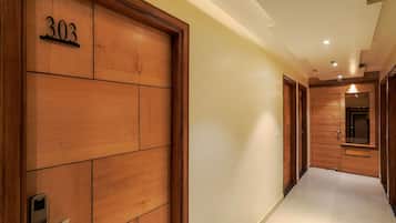 Deluxe Double Room | Interior