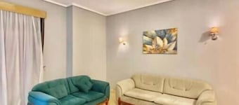 Chic 2BR Apartment with Private Garden | Prime Location by AUC