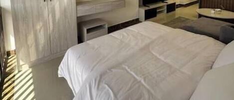 1 habitación, wifi y ropa de cama