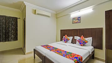 Deluxe-Zimmer | Bettwäsche aus ägyptischer Baumwolle, hochwertige Bettwaren, Zimmersafe