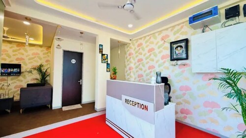 Fabhotel Shree Inn