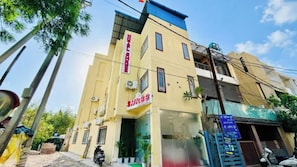 Exterior - Fabhotel Shree Inn (Indore)
