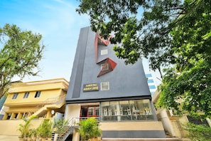 Exterior - Fabhotel Am Castle (Hyderabad)