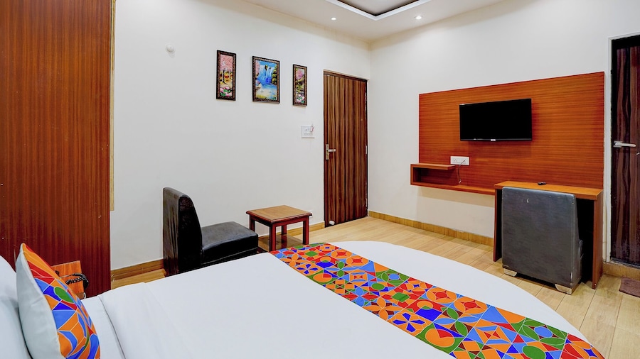 Fabhotel Sv Grand I