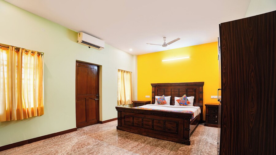 Fabhotel Zamindar Garden
