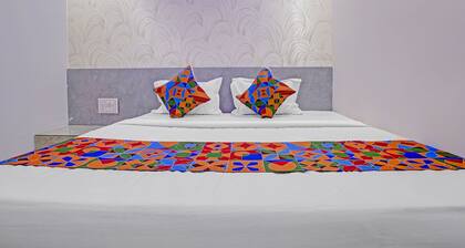 Fabhotel Sky Inn I