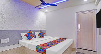 Fabhotel Sky Inn I