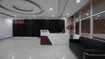 Quầy tiếp tân