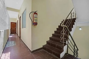 Lobby - Fabhotel T Nagar Residency (Chennai)