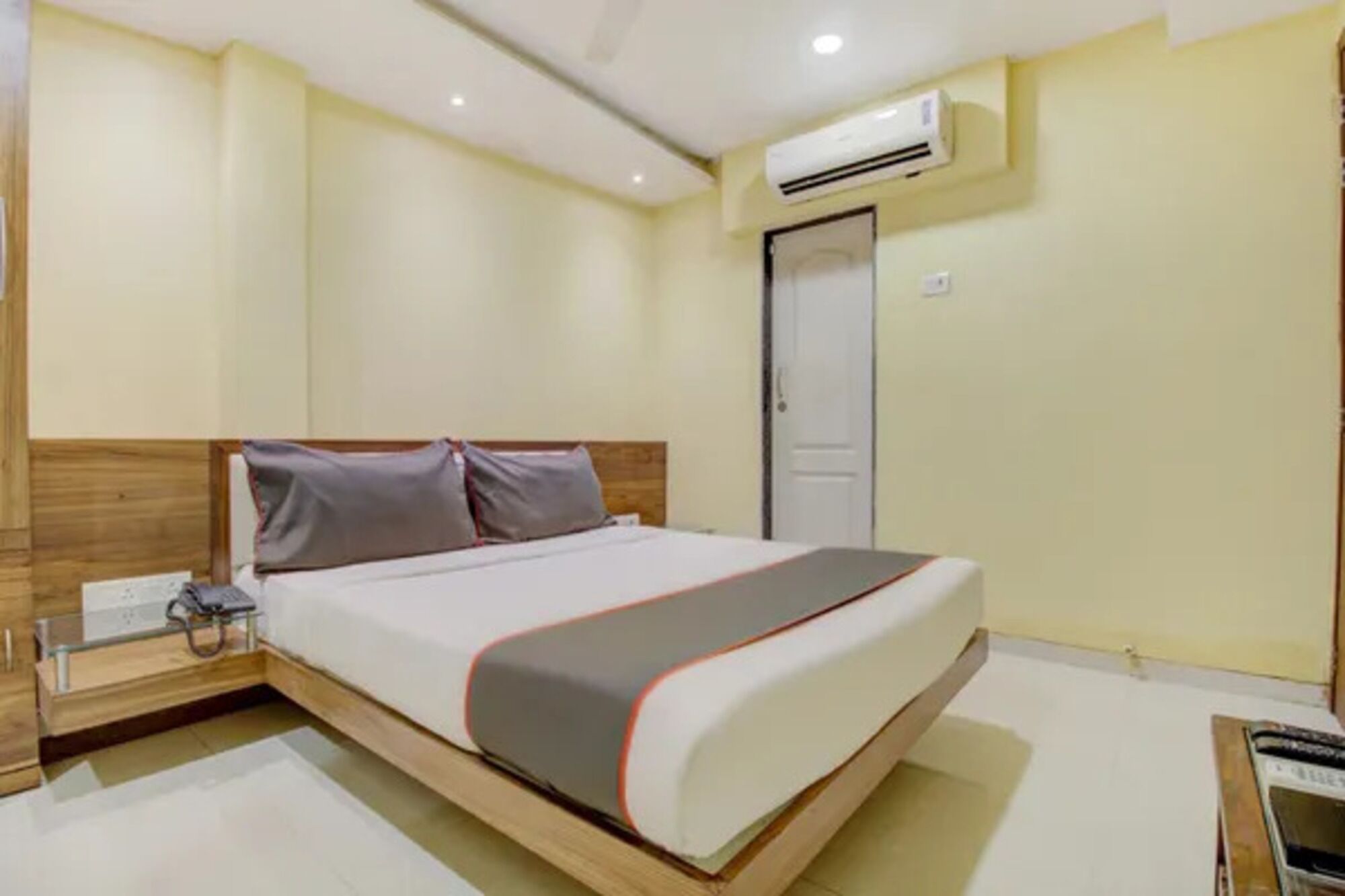 Habitación Deluxe | Sábanas de algodón egipcio y ropa de cama de alta calidad 