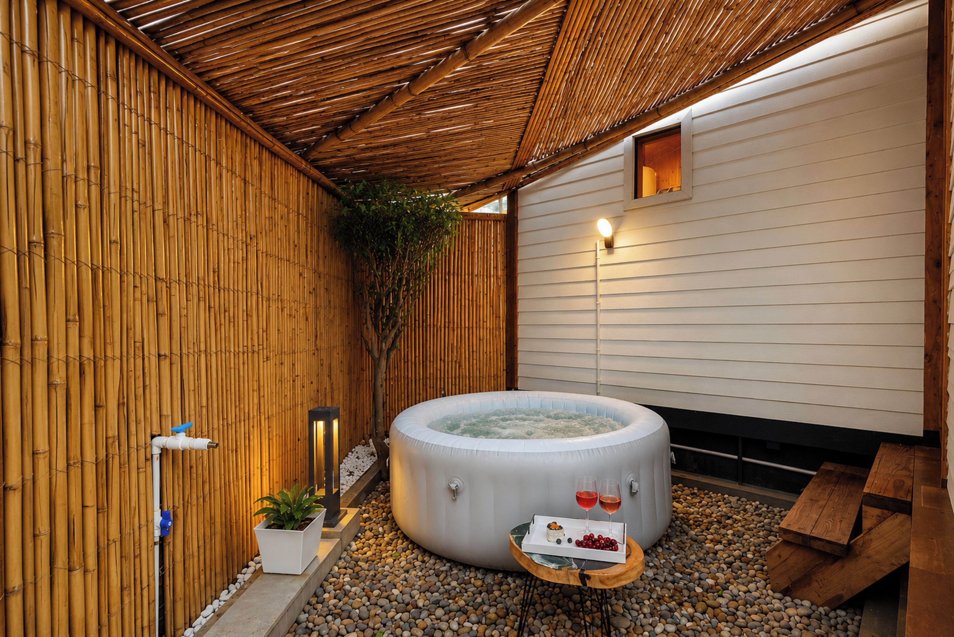 室外 SPA 浴池