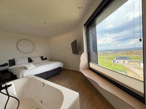 In-room safe, WiFi (free) - Water Tower Hotel WALDBADEN (Bütgenbach)