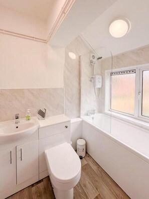 Bathroom - Blue Boar Lane (Norwich)