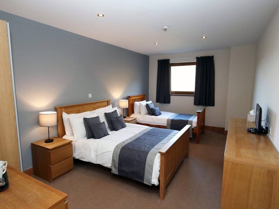 Classic Quadruple Room | Free WiFi