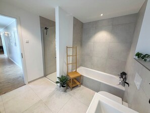 Bathroom - Vrbo Property (Büsum)