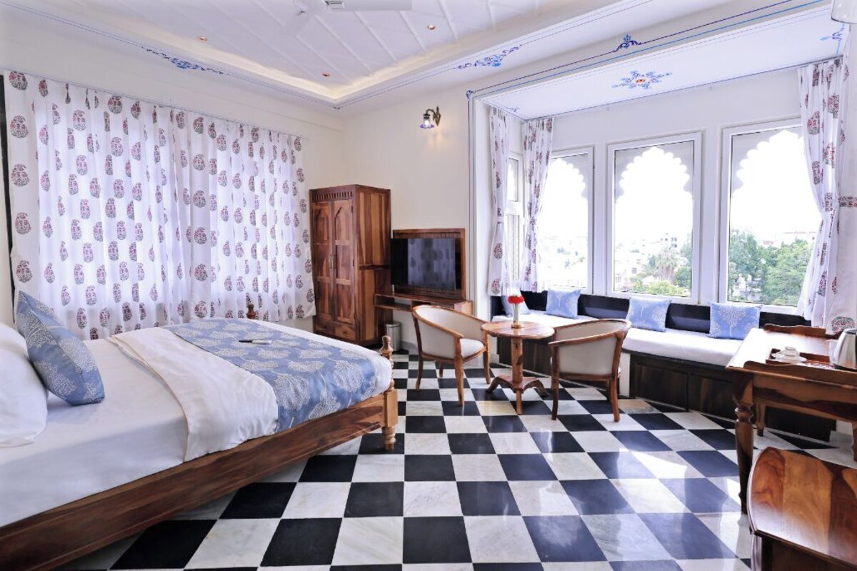 Standard Room | Desk, free WiFi