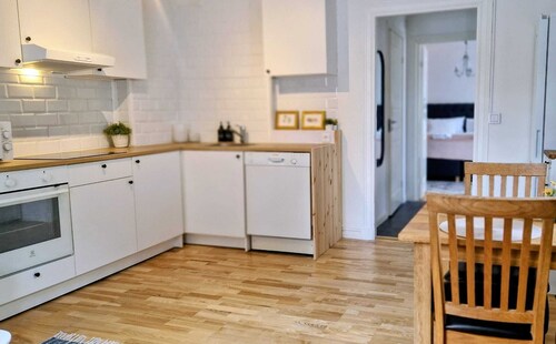 Central City Apartment A