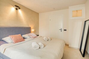 1 chambre, lit parapluie, Wi-Fi, draps fournis