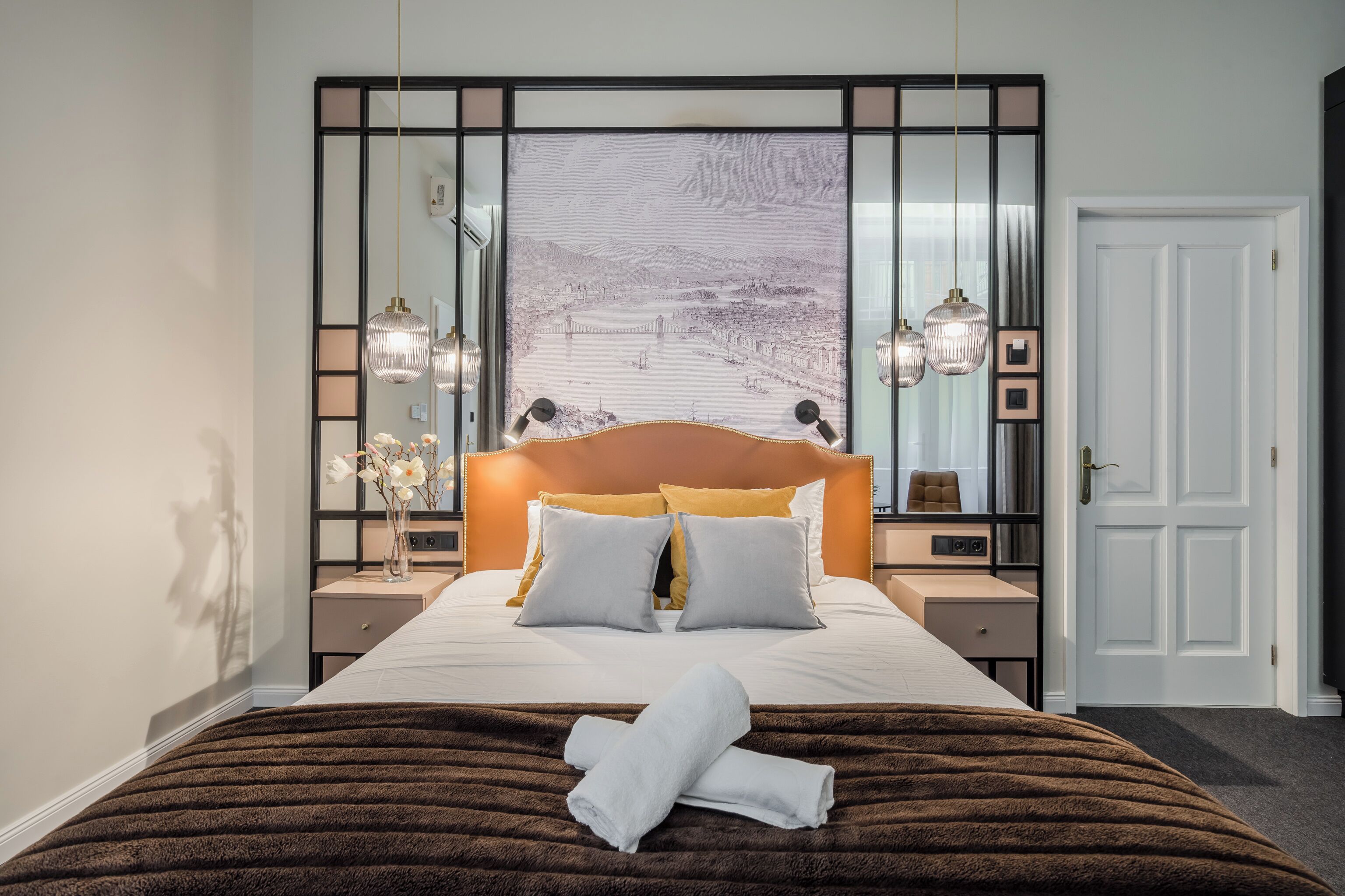 Deluxe Double Room | In-room safe, WiFi (free)
