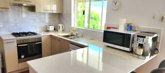 cozy granny flat close to Fremantle and beach