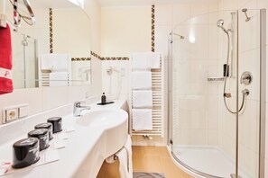 Suite, Balcony, Mountain View | Bathroom | Slippers