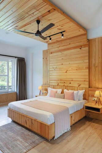 Puvalgarh Farms Bramble 4-BHK Villa