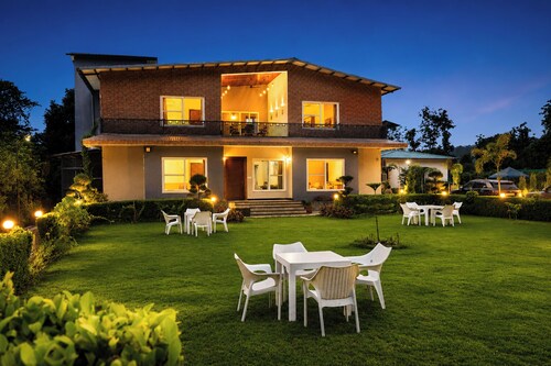 Puvalgarh Farms Bramble 4-BHK Villa