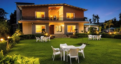 Puvalgarh Farms Bramble 4-BHK Villa