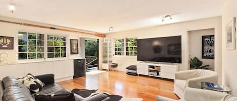 Smart TV