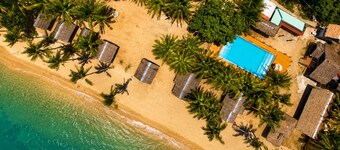 Calilayan Cove Beach Resort