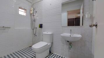 Superior Double Room | Bathroom