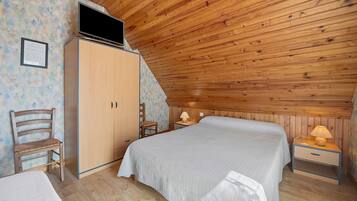 1 bedroom, WiFi, bed sheets