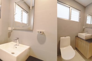 Chambre Quadruple Familiale | Salle de bain