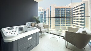 屋外スパ浴槽