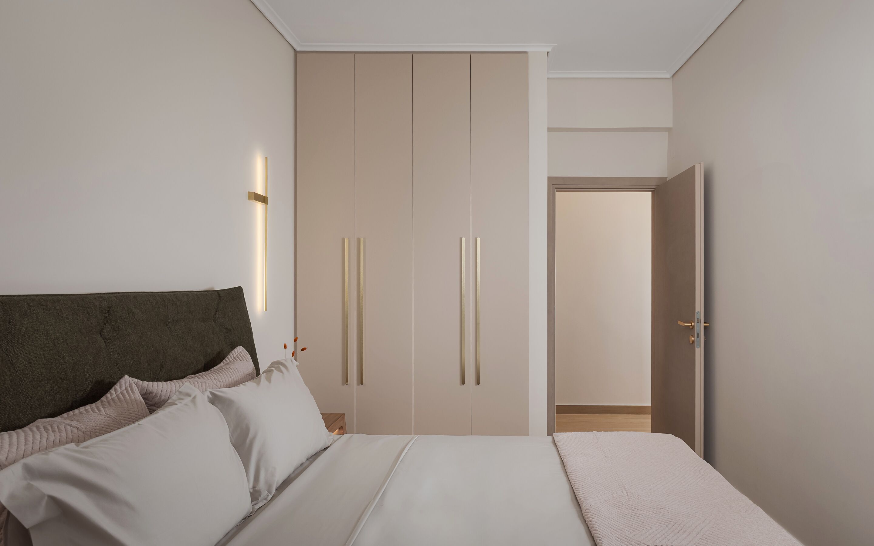 Apartment, 2 Bedrooms | Soundproofing, iron/ironing board, travel crib, WiFi (free)