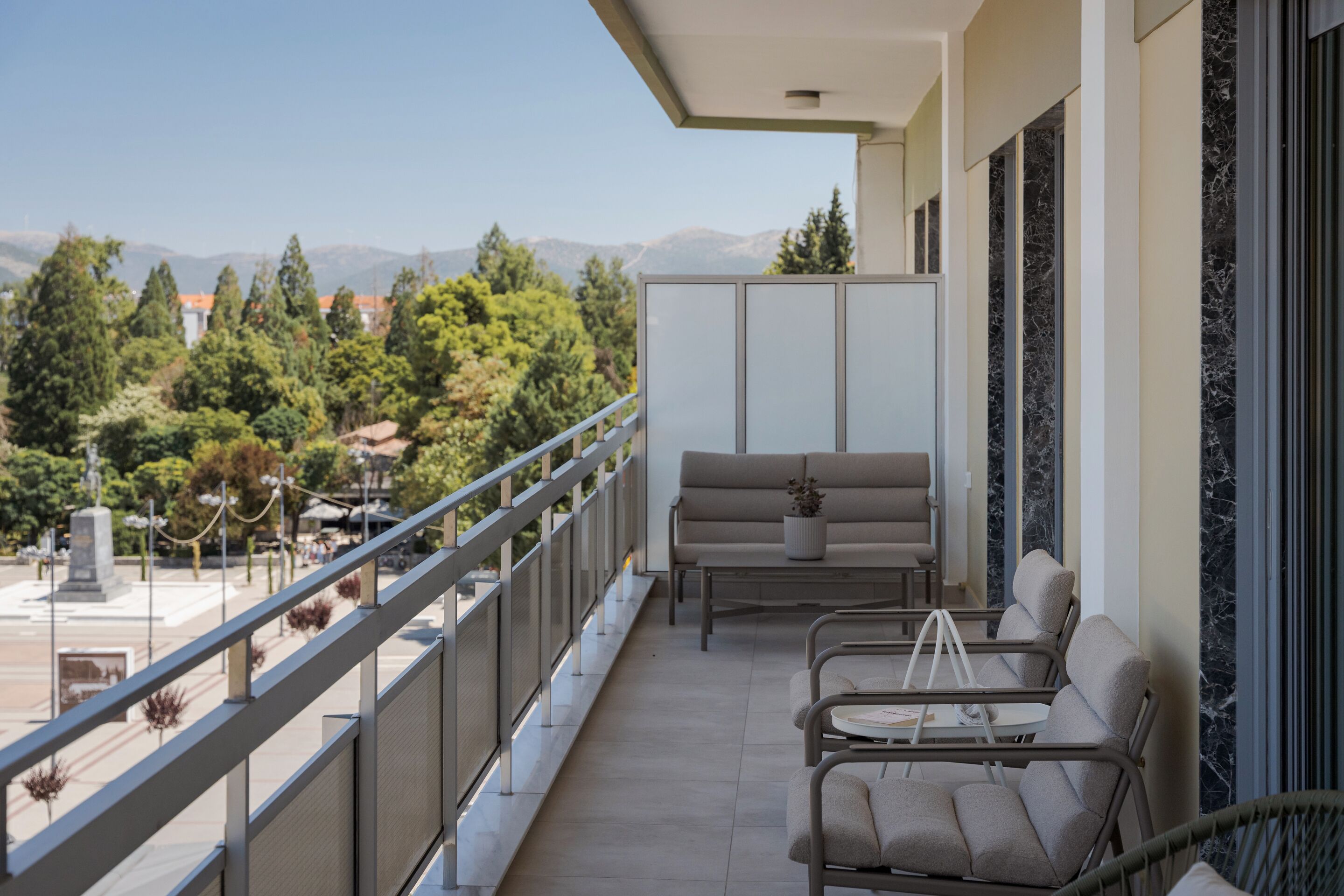 Apartment, 2 Bedrooms | Balkoni