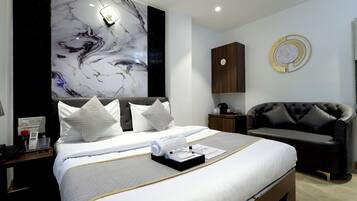 Elite Room, City View | Egyptian cotton sheets, premium bedding, down duvets, memory-foam beds