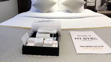 Premium Room, City View | Egyptian cotton sheets, premium bedding, down duvets, memory-foam beds