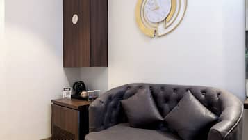 Suite Standard, vue ville | Coin séjour