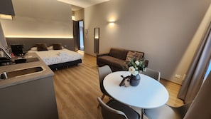Deluxe Studio | In-room safe, soundproofing, iron/ironing board (on request) - Gaia Apartments (Torino)